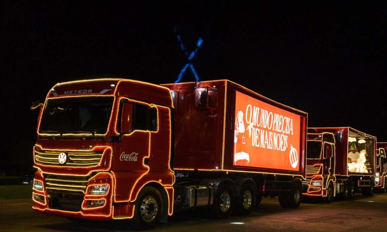 Caravana de Natal da Coca Cola passa por Maringá Sarandi e Mandaguaçu