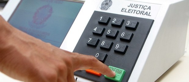 294 mil eleitores voltam às urnas neste domingo, 30, em Maringá