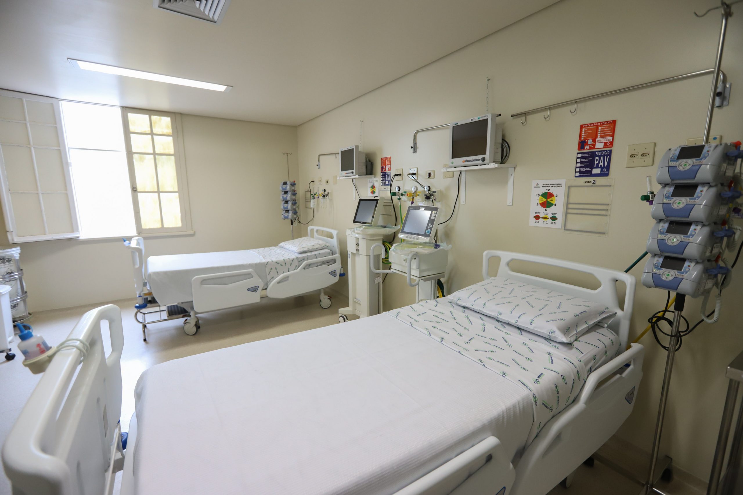 Pela 1º vez, Paraná não tem pacientes internados por Covid-19 em leitos SUS