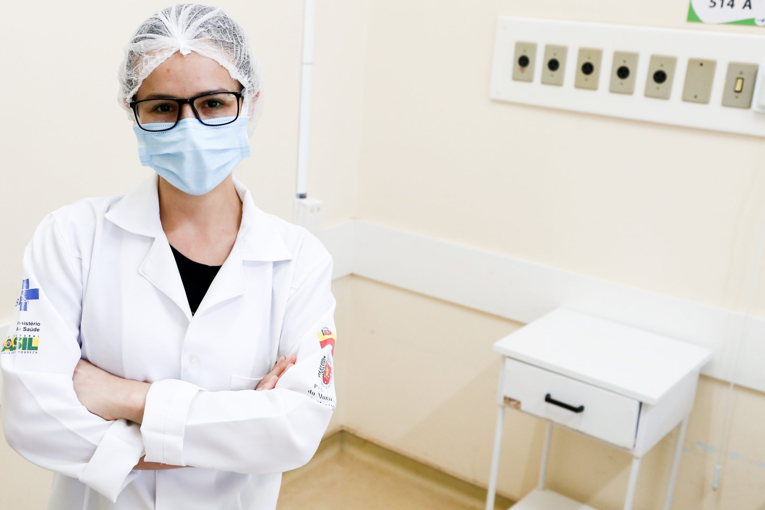 Prefeitura abre chamamento público para contratar 78 médicos por 12 meses, em Maringá