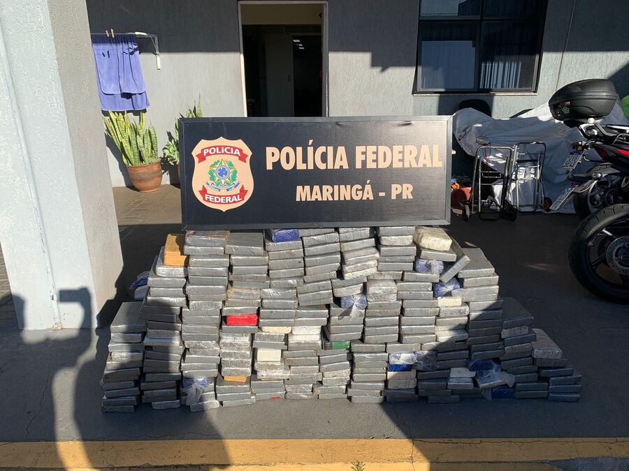 Região: 239 kg de cocaína são apreendidos em caminhão