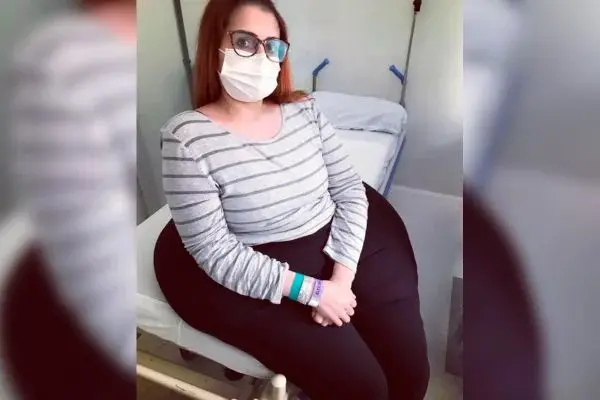 Curitibana com tumor de 40 quilos passa por 10 horas de cirurgia para retirada