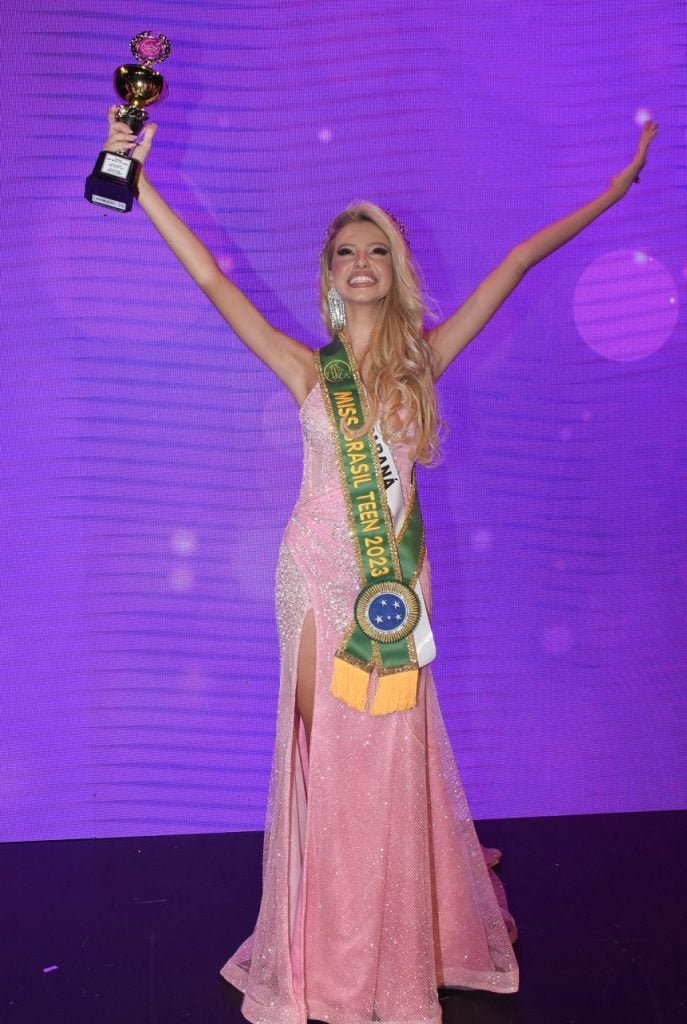 Paranaense vence o Miss Teen Brasil 2023