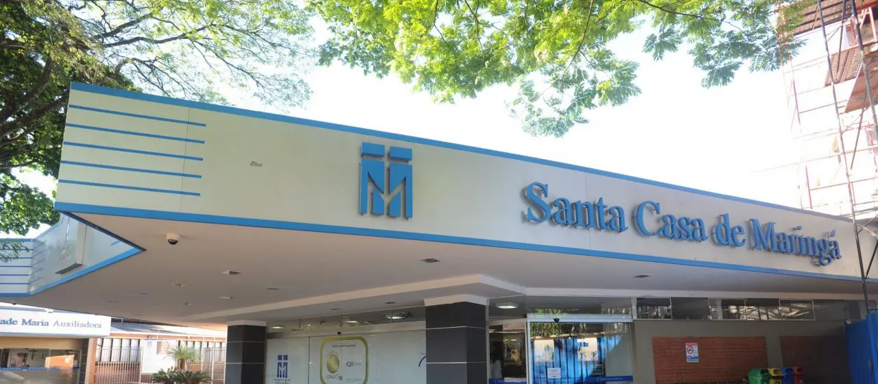 Santa Casa de Maringá recebe certificado de Acreditado Pleno