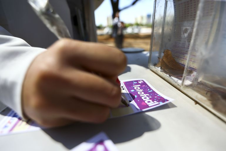 Lotofácil: veja as 15 dezenas sorteadas nesta terça-feira