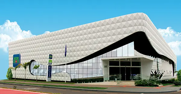 Rede Cross: Hospital Dia oferece atendimento humanizado em Maringá