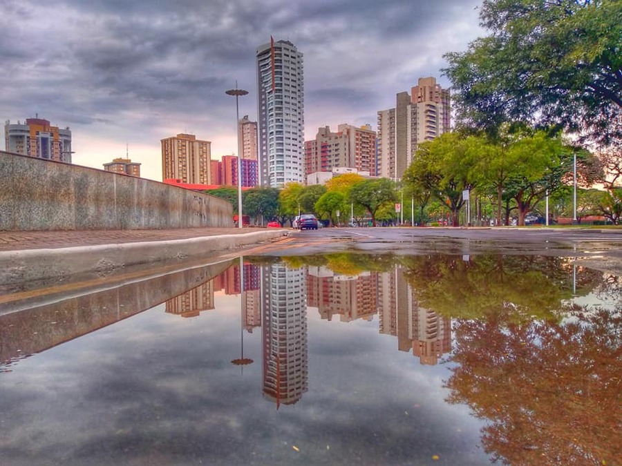 Tempo chuvoso e máxima de 21ºC neste domingo em Maringá