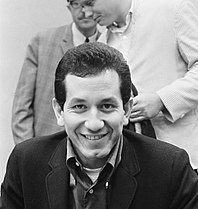 Cantor de 'La bamba', Trini Lopez morre vítima de covid-19