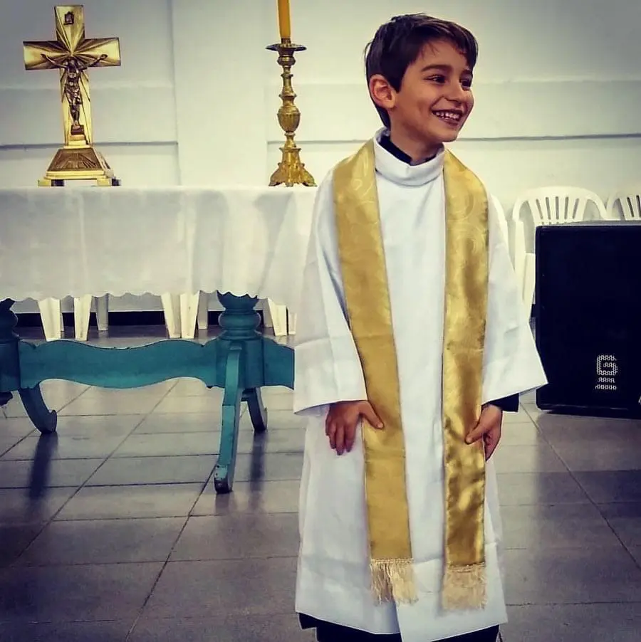 Miguel Domingues Barbosa, o menino que sonha ser padre.