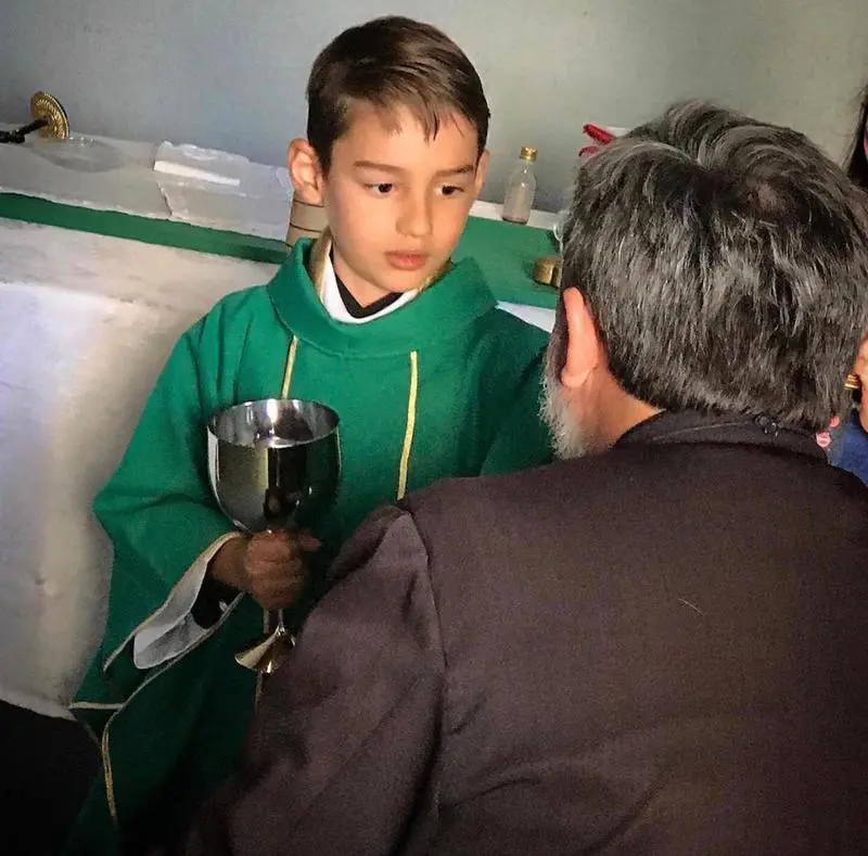 Miguel Domingues Barbosa, o menino que sonha ser padre.