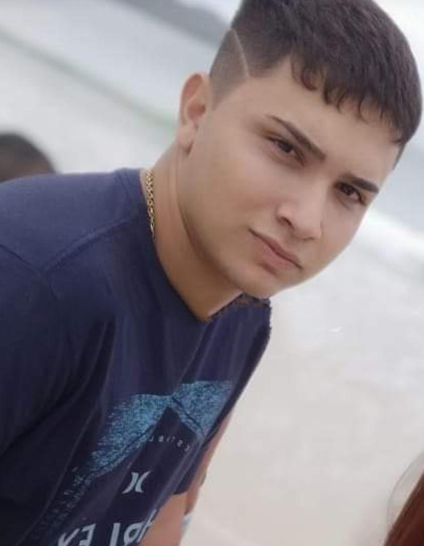 Jovem de 19 anos é morto a tiros na Av. Pedro Taques, em Maringá