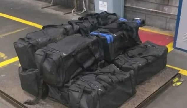 PF apreende 254 kg de cocaína em contêiner no Porto de Paranaguá
