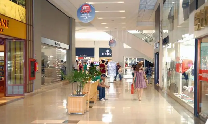 Representantes dos shoppings se reúnem com a Prefeitura de Maringá