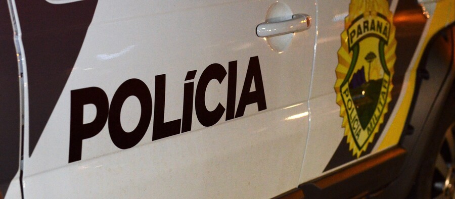 PR: Polícia apreende aparelhagem de sete veículos em 'pancadão do som'