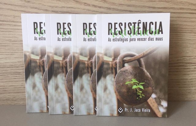 Pastor de Maringá escreve livro sobre como vencer dias difíceis e distribuirá 100 mil exemplares