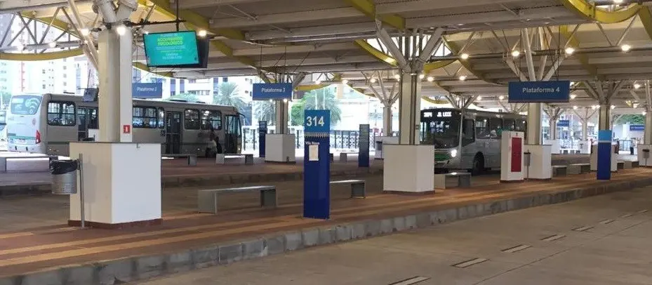 Maringá: Após notificação, transporte coletivo volta a funcionar parcialmente