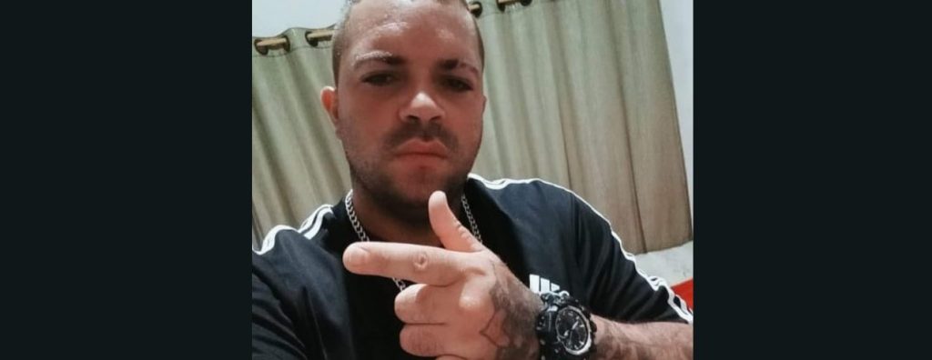  João Vitor Melo, de 27 anos, foi executado a tiros