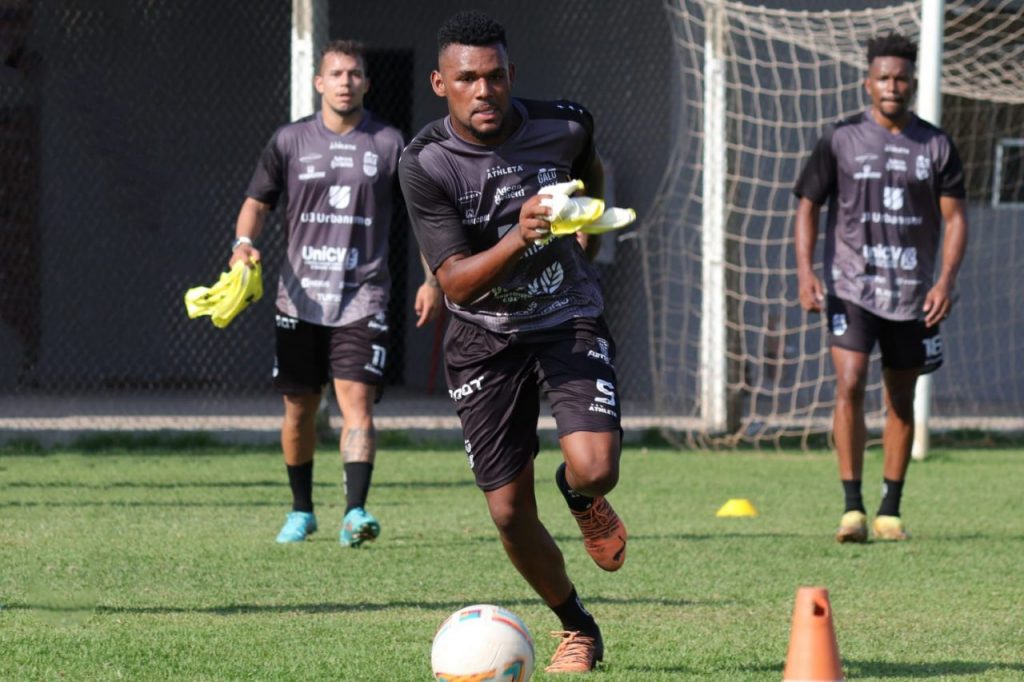 WhatsApp-Image-2023-11-28-at-10.28.27