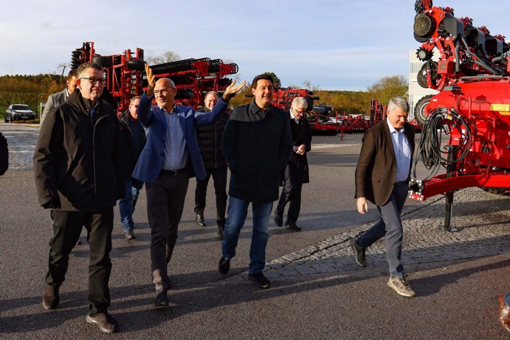 photo-2023-11-25-06-31-29_2