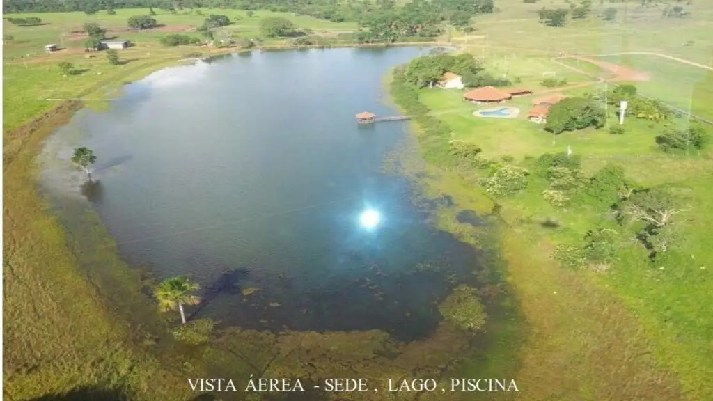 Vista aérea da fazenda de Amado Batista