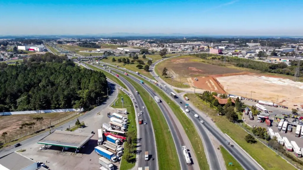 Pedágios no Paraná: consórcios assinam contratos; veja os próximos passos