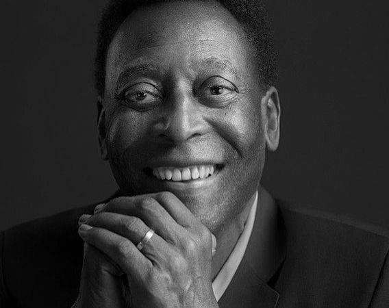 pele_1672341125_3004137558179989626_590087950-1