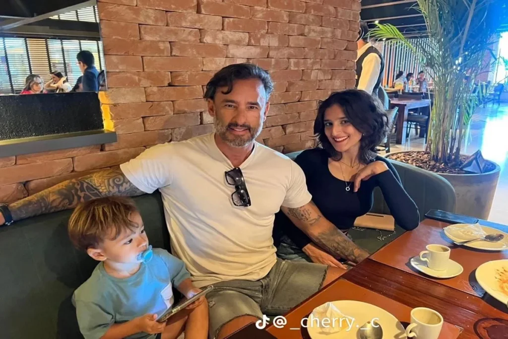 Pai-biologico-sosia-do-Rodrigo-Santoro-2-1