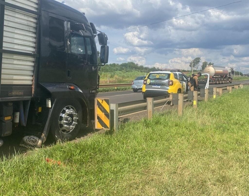 briga-de-transito-em-maringa-termina-com-caminhoneiro-baleado-transformed