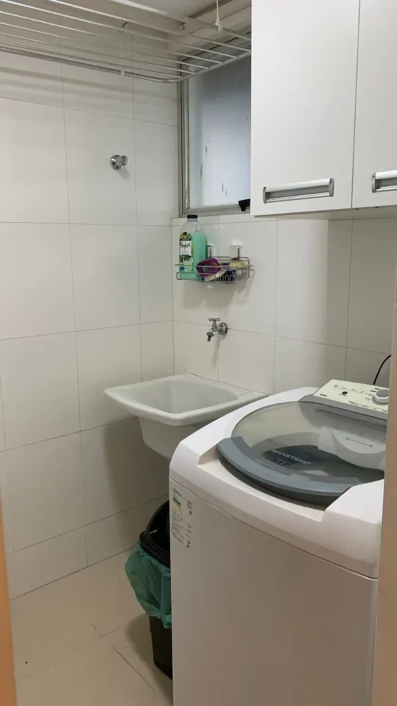 315b40ca-28bd-4866-a59d-8842ac6ded96