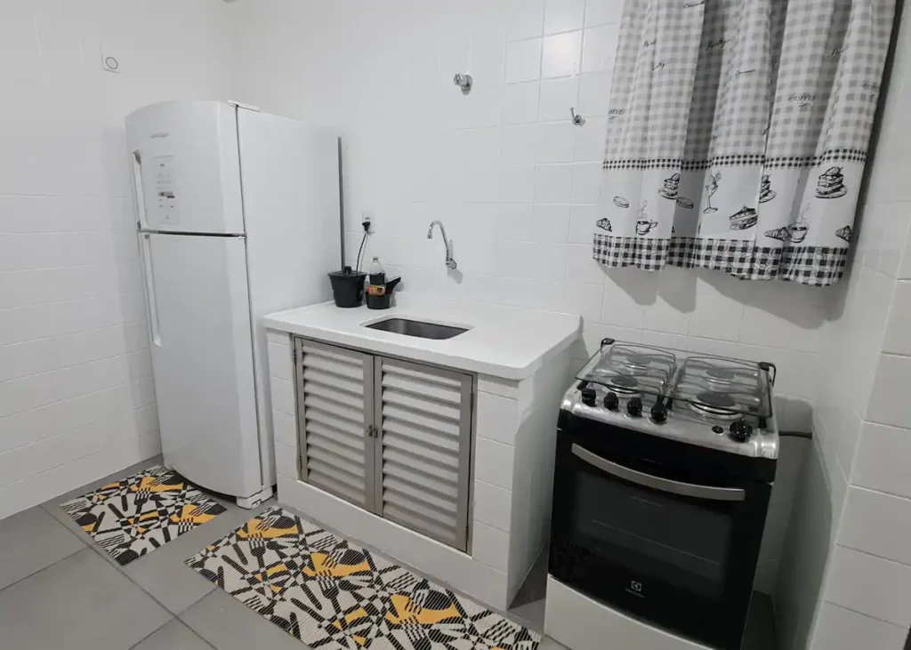 4d101bf1-7e53-4a41-aec1-8a66010283c3