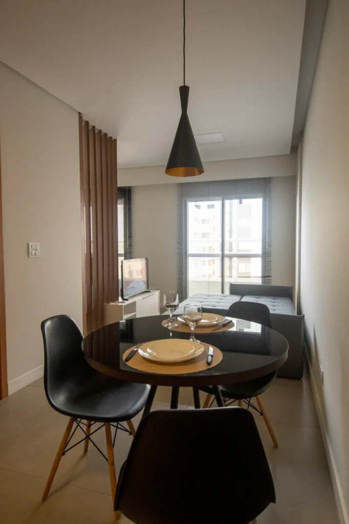 7a4bb009-cd19-484c-a4b9-631edb80af12