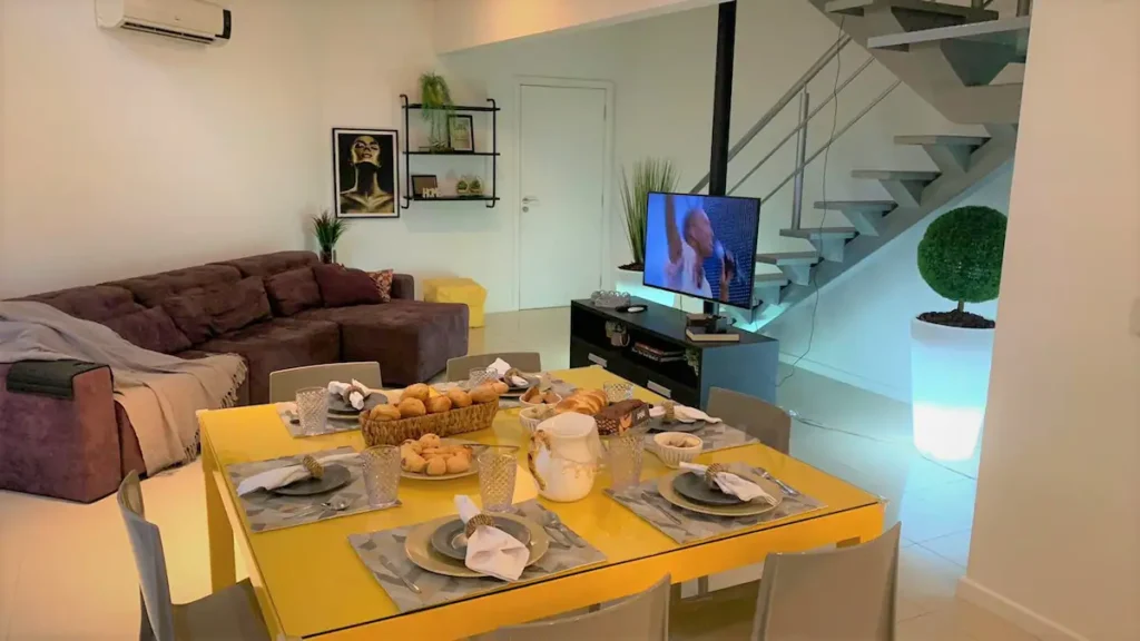 b7d462de-938e-4450-bf4c-7dfb205c6c00