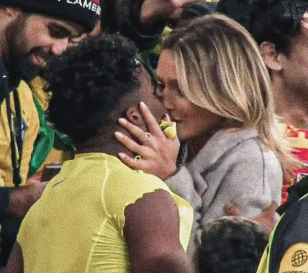 gabrielymiiranda_1711507434_3332688365701399872_276549640-1