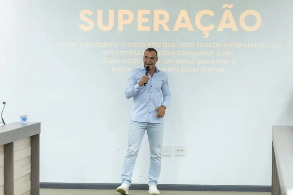 Enviar Cafu2