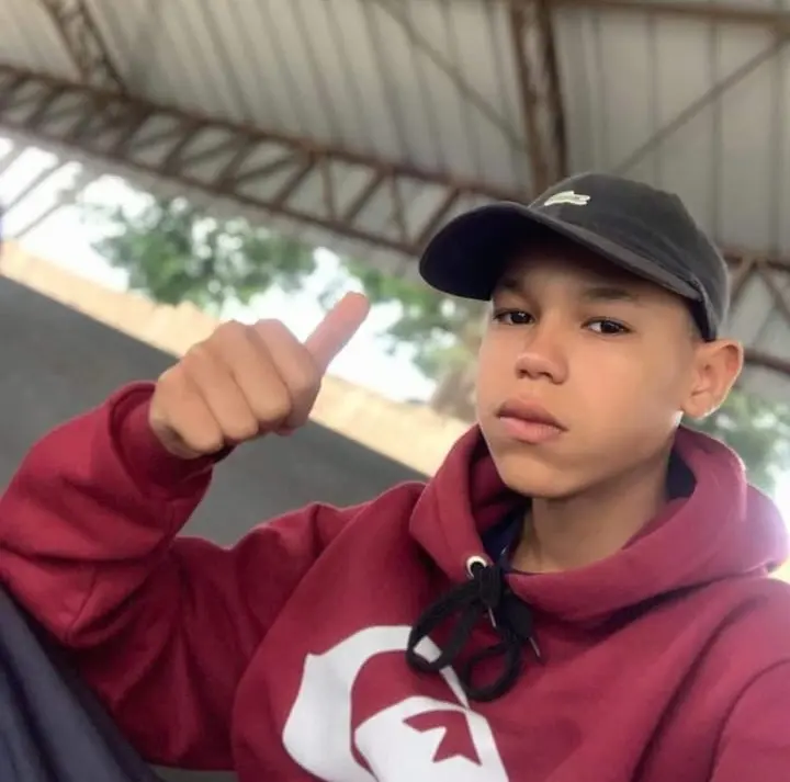 camera-de-seguranca-registra-menino-de-12-anos-sendo-executado-com-tiros-na-cabeca-2