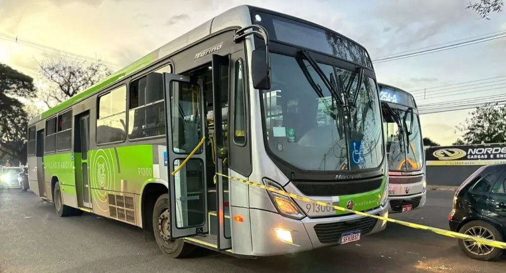 cadeirante-e-atropelado-por-onibus-em-maringa