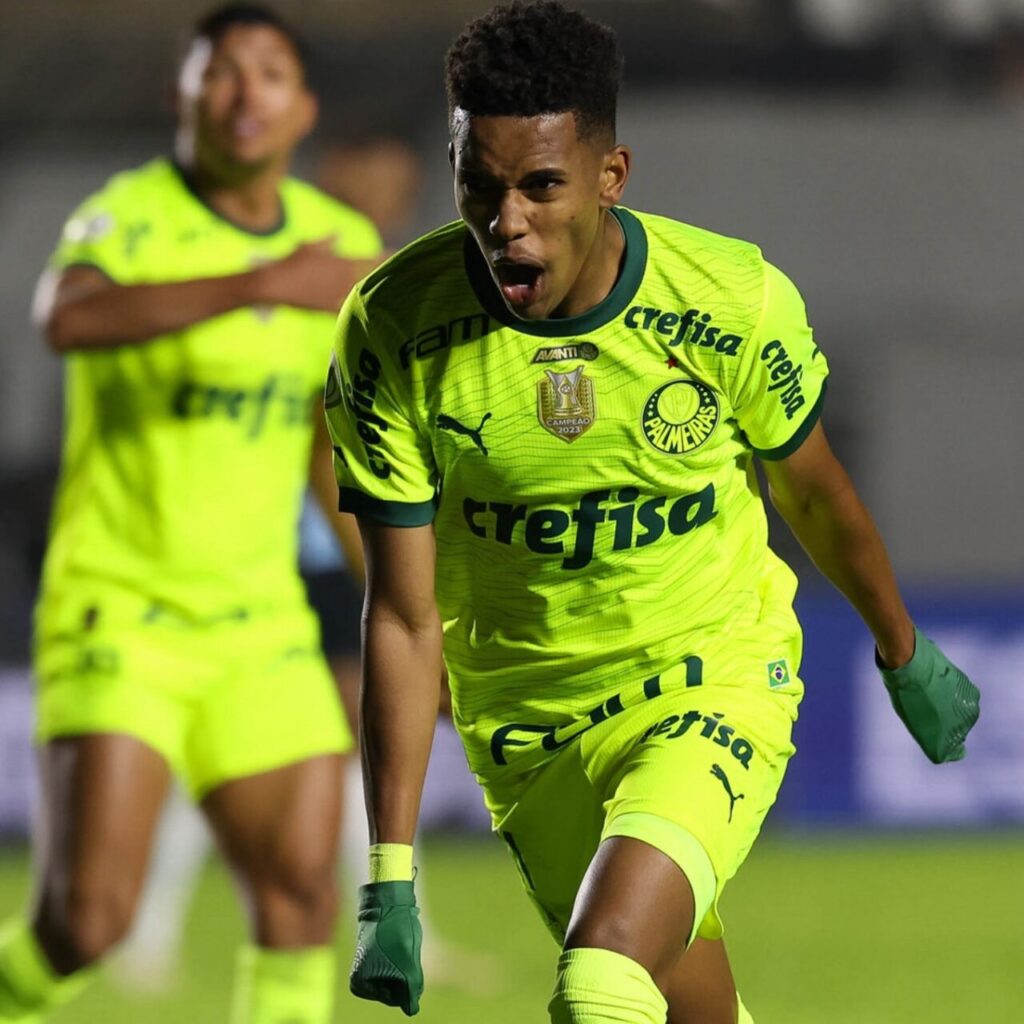 estevaowilian__1720141775_3405118467126979161_48485521901