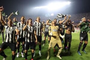 botafogo_1727321913_3465349830271303431_38412636