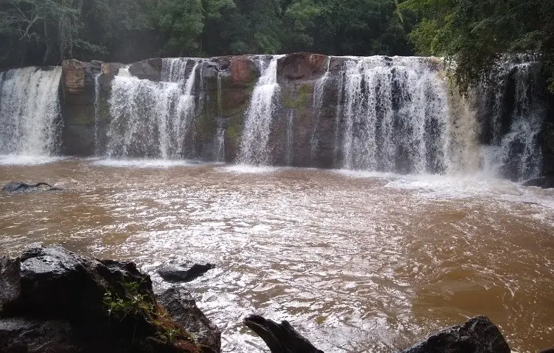 cachoeira-dourados.jpg