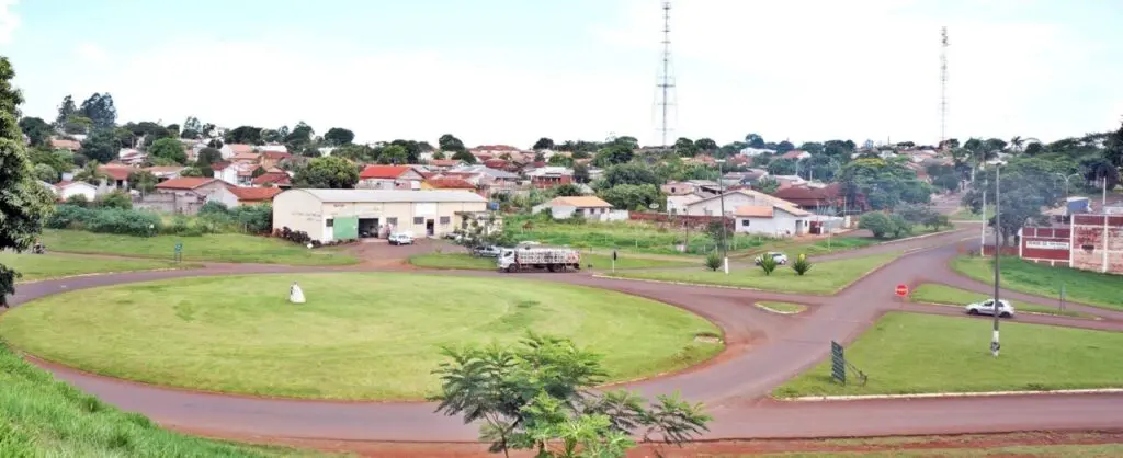 A Prefeitura Municipal de Bom Sucesso (PR), cidade a 62,3 km de Maringá com 6.581 habitantes, divulgou dois concursos públicos