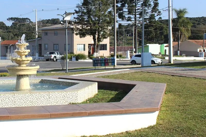 A Prefeitura Municipal de Antônio Olinto (PR), cidade com cerca de 7 mil habitantes, abriu o concurso público