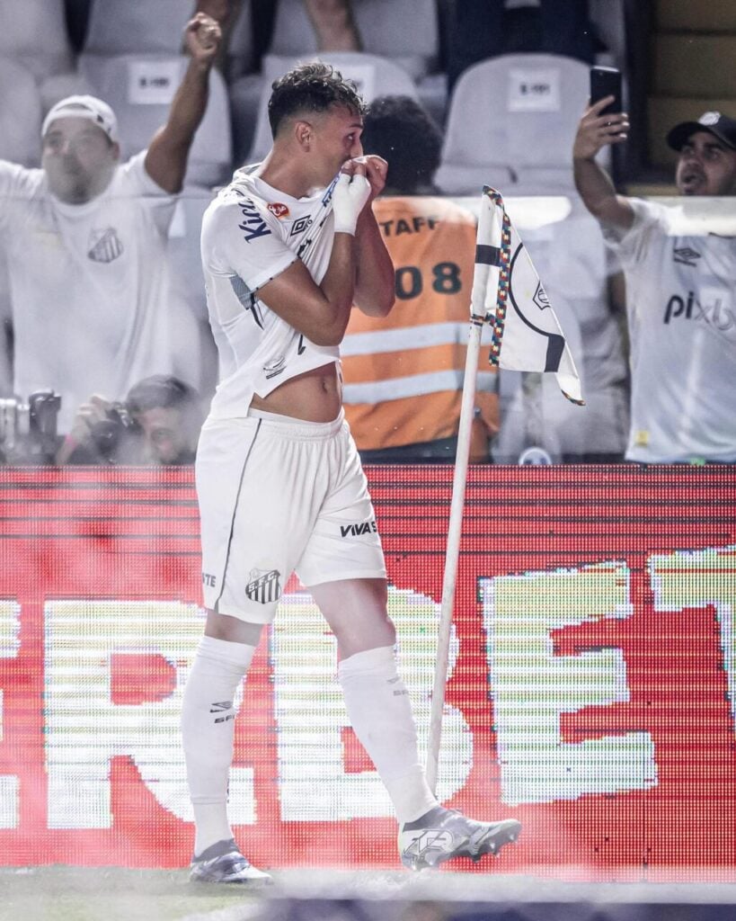 santosfc_1729636005_3484761847897081527_266591990