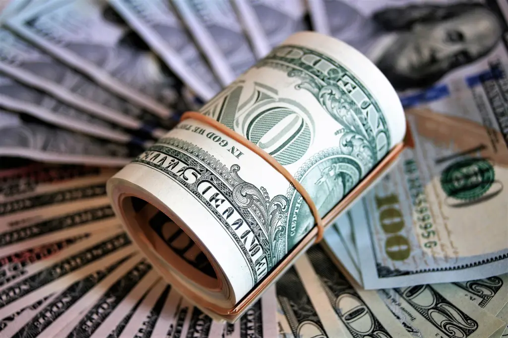 money-3125419_1280 (1)