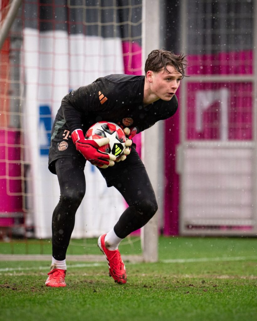 fcbayern_1738060157_3555428757191925858_378496191