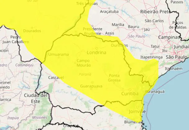 alerta de chuvas intensas em 317 cidades do Paraná