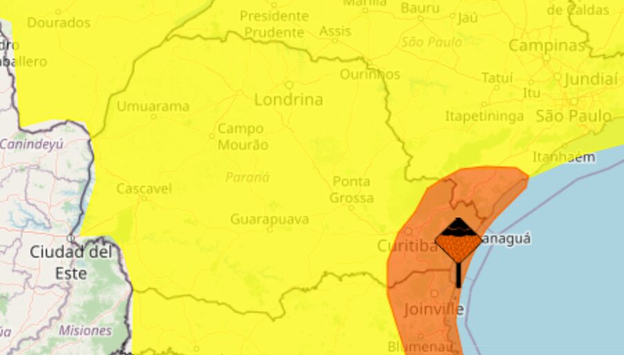 Uma frente fria que avança pelo mar, na altura do Sul do Brasil, vai provocar chuvas e temporais nesta quarta-feira, 12, no Paraná