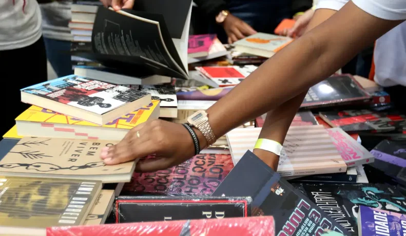 5cb1756a4855ea82c19e20321554663c8a5