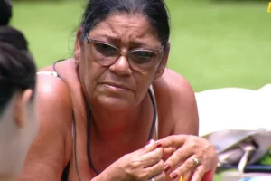 bbb-25-delma-piscina.jpg