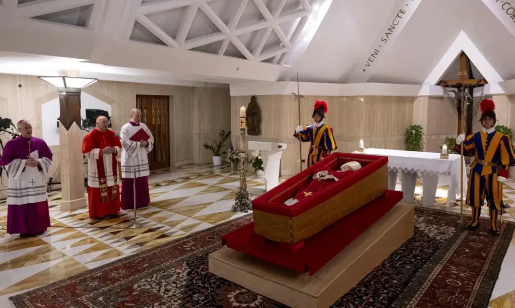 caixaodovaticano-1068×639