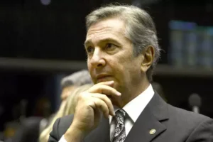 fernando-collor-vey3cleqlv00